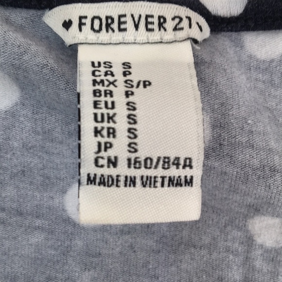 LIKE NEW Forever 21 polka dot crop top - size S - Picture 3 of 3